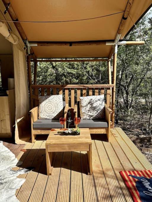 Hotel 12 Fires Luxury Glamping With Heating #5 Johnson City Esterno foto