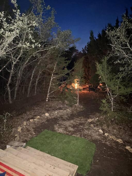 Hotel 12 Fires Luxury Glamping With Heating #5 Johnson City Esterno foto