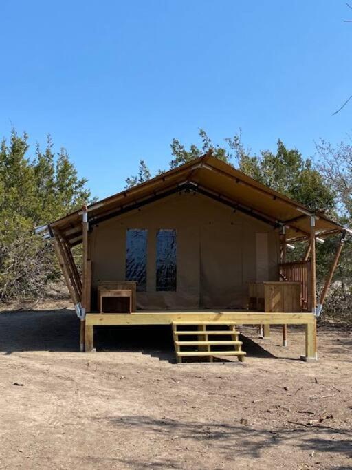 Hotel 12 Fires Luxury Glamping With Heating #5 Johnson City Esterno foto